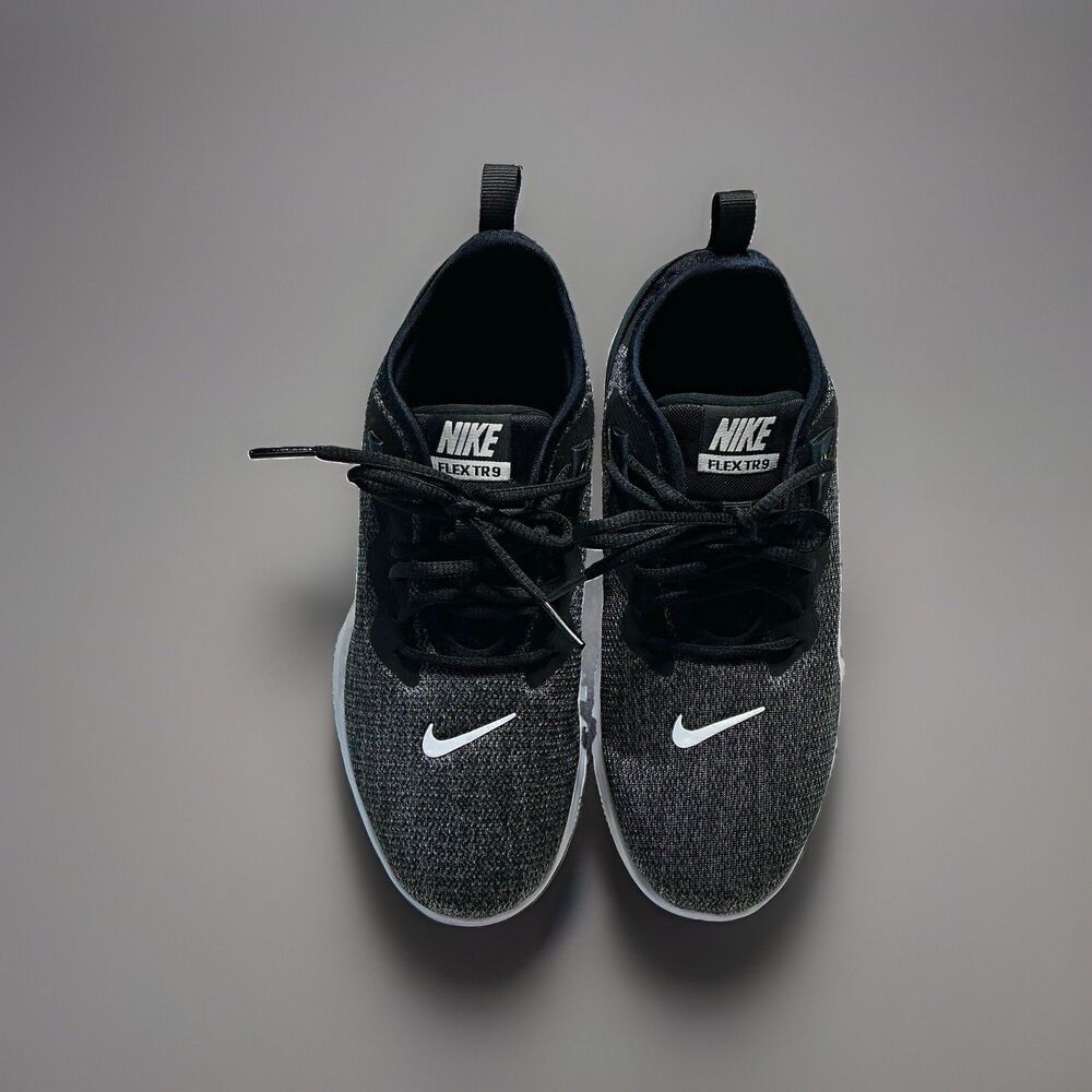 Nike Flex TR 9 Men’s Low Top Lace-Up Mesh Sneakers Black/Gray/White